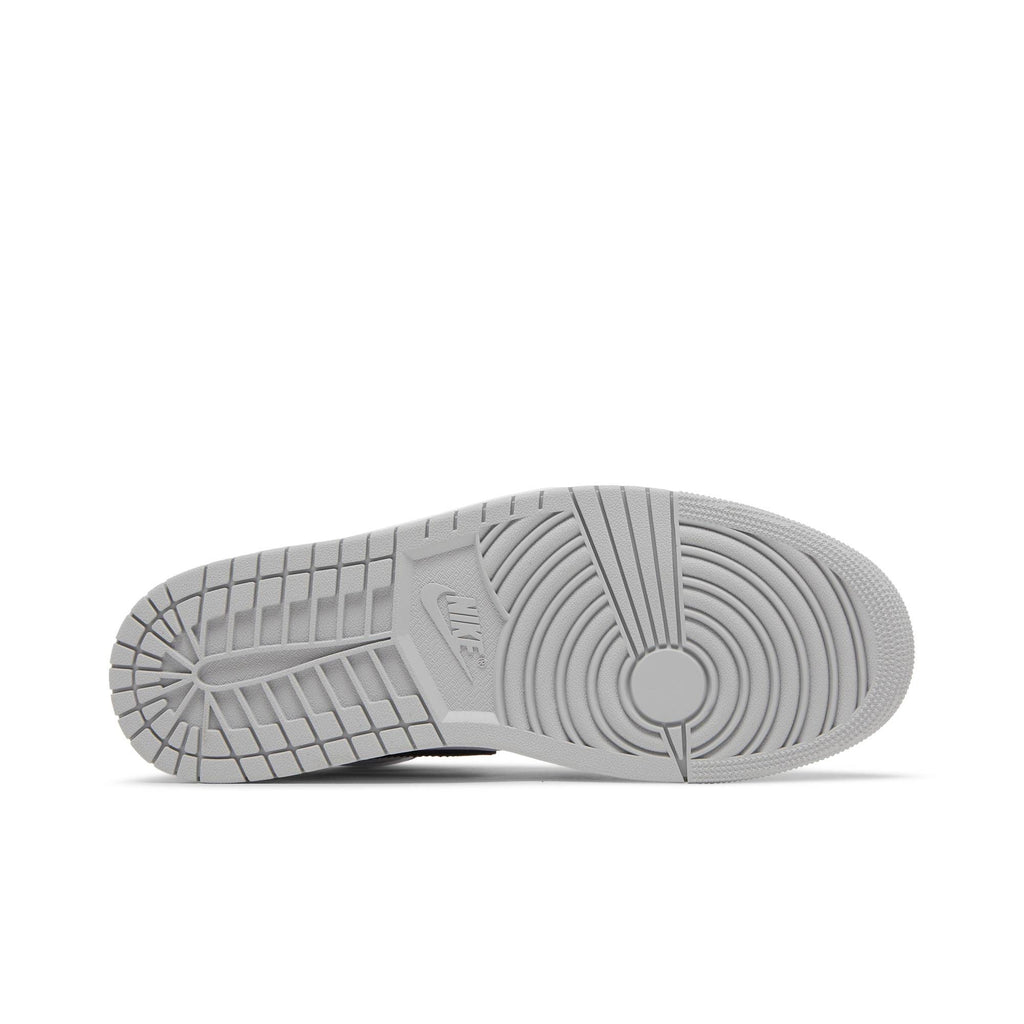 Air Jordan 1 Retro High OG ‘Stage Haze’ 555088-108