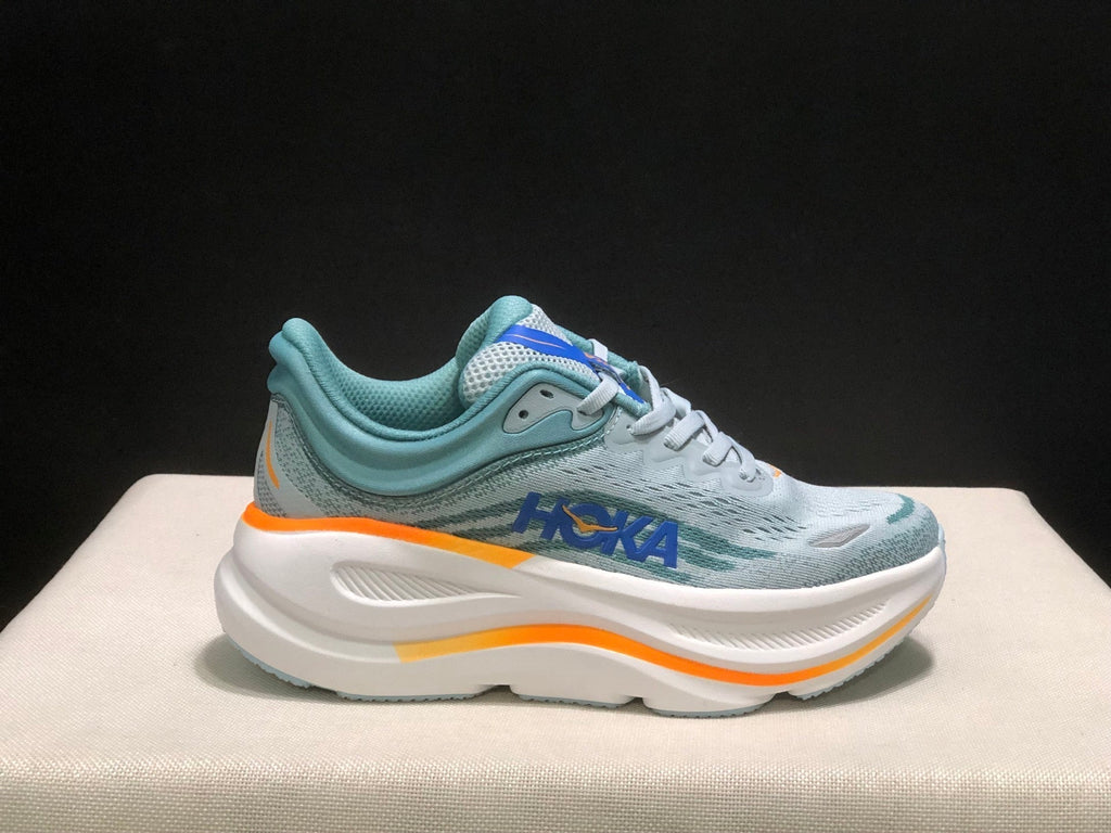 HOKA ONE ONE Bondi 9